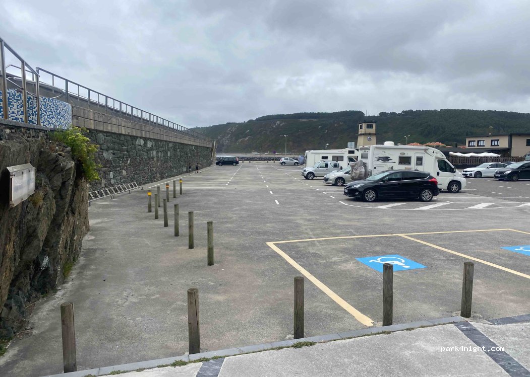 (33130) Muros de Nalón - Paseo Marítimo Marq Santulla — foto 3