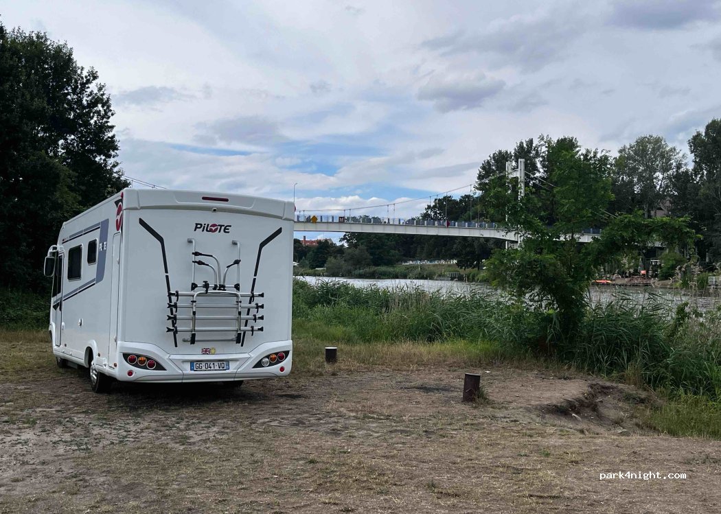 () Wrocław - 48 Na Grobli — foto 5