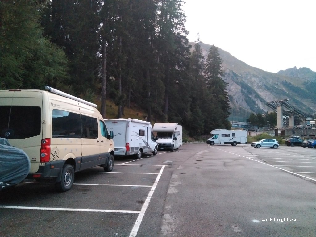 (11016) La Thuile - 139 Località Grand Entreves — foto