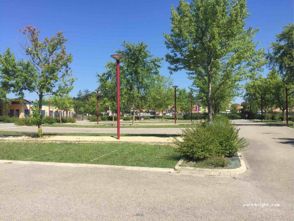 (26260) Saint-Donat-sur-l'Herbasse - Les Ulezes et les Prés — foto 4