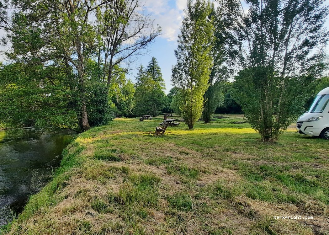 (18410) Brinon-sur-Sauldre - 9 Chemin des Grands Moulins — foto 4