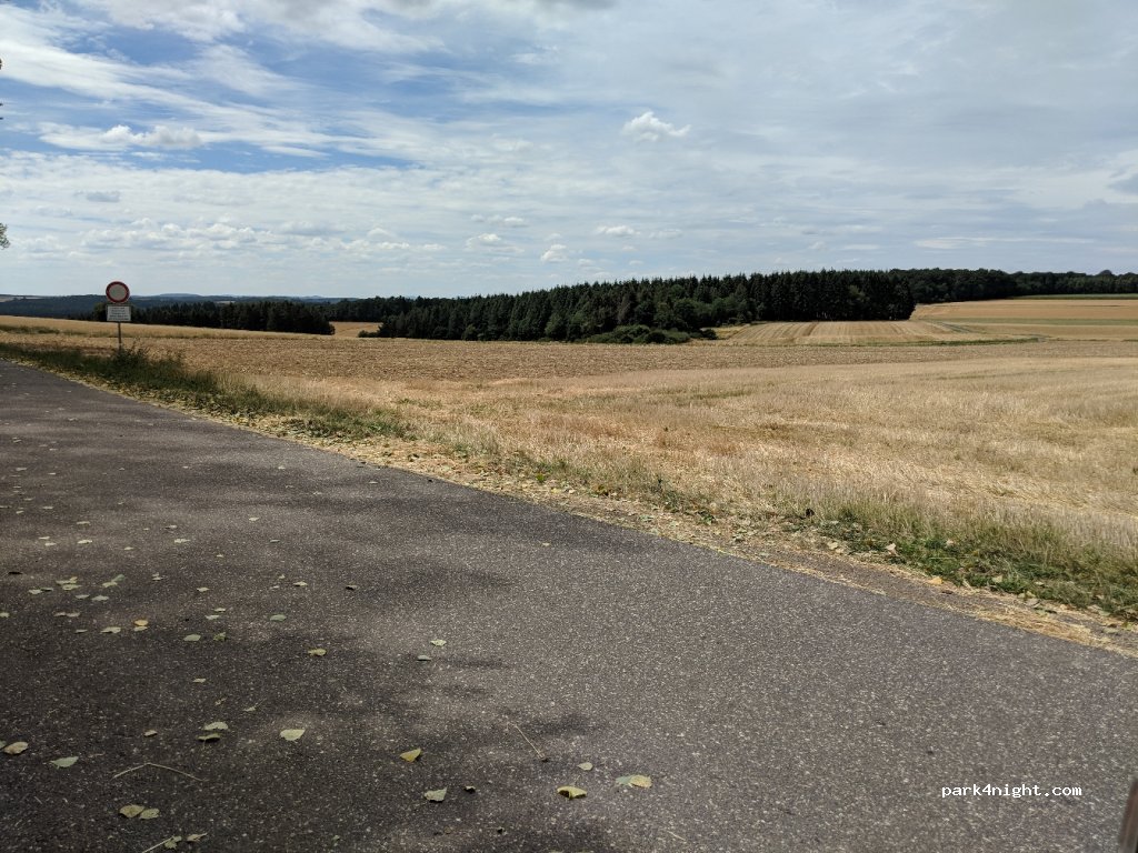 (56814) Landkern - L98 — foto