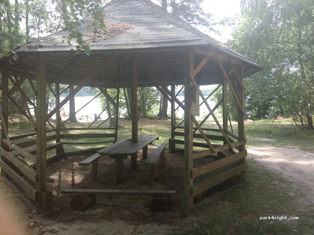 Pole namiotowe nad jez. Płaskim — foto 2