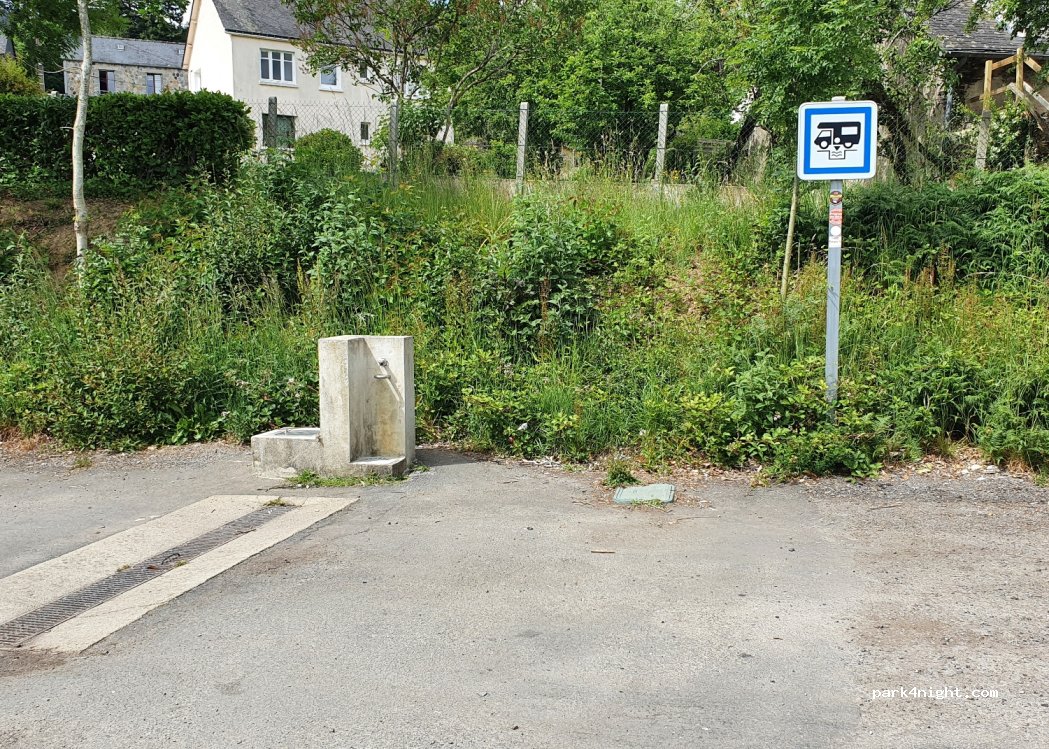 (22530) Mûr-de-Bretagne - 14 Rue de la Gare — foto 3