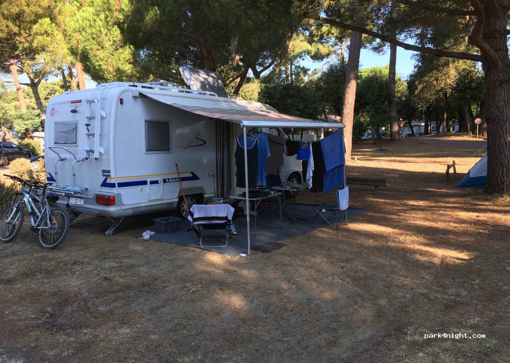Camping Saint Tro'Park — foto