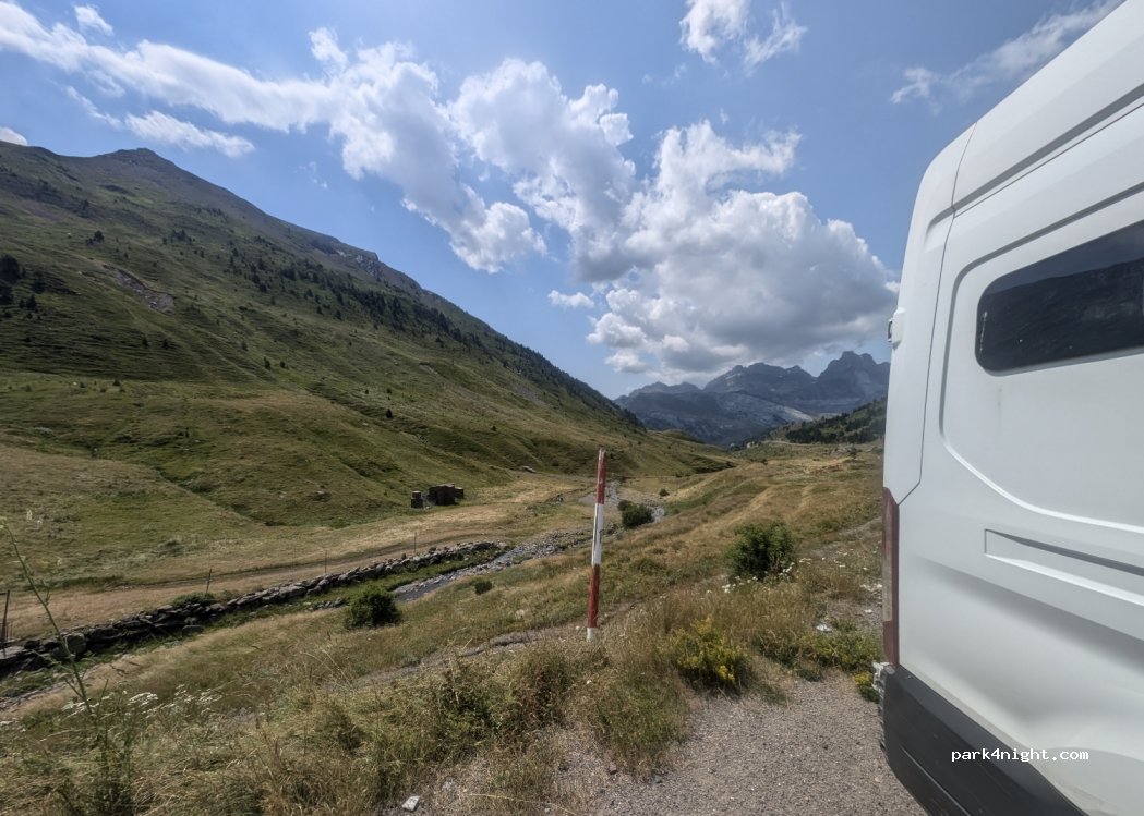 (22889) Jaca - Unnamed Road — foto 3