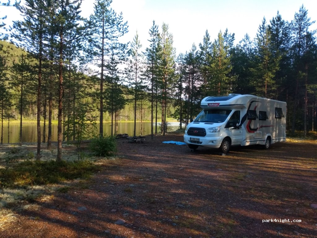 (796 99)  - Rasubergsvägen — foto 2
