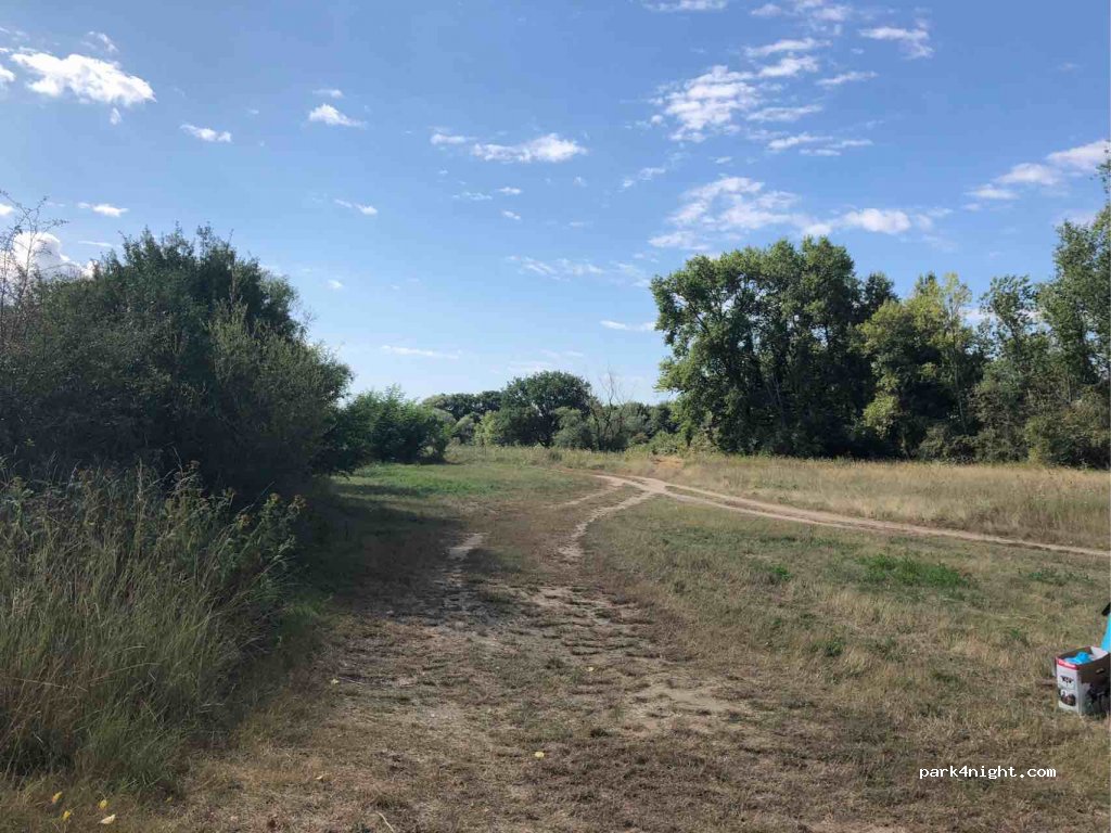 (45630) Beaulieu-sur-Loire - Chemin du Riot — foto