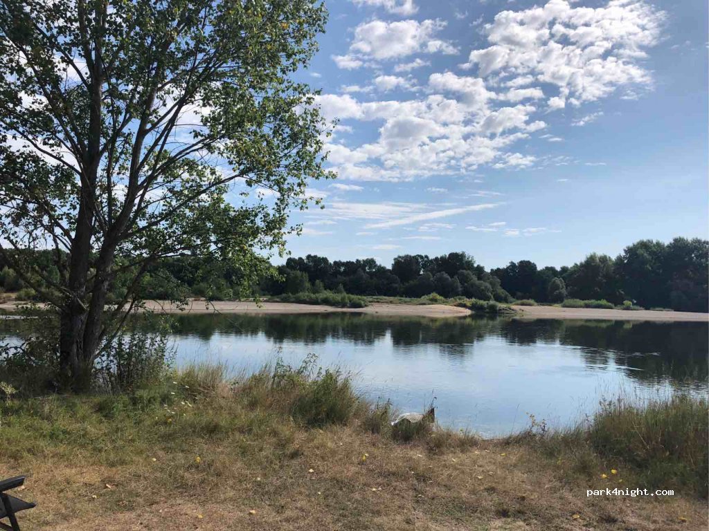 (45630) Beaulieu-sur-Loire - Chemin du Riot — foto 2