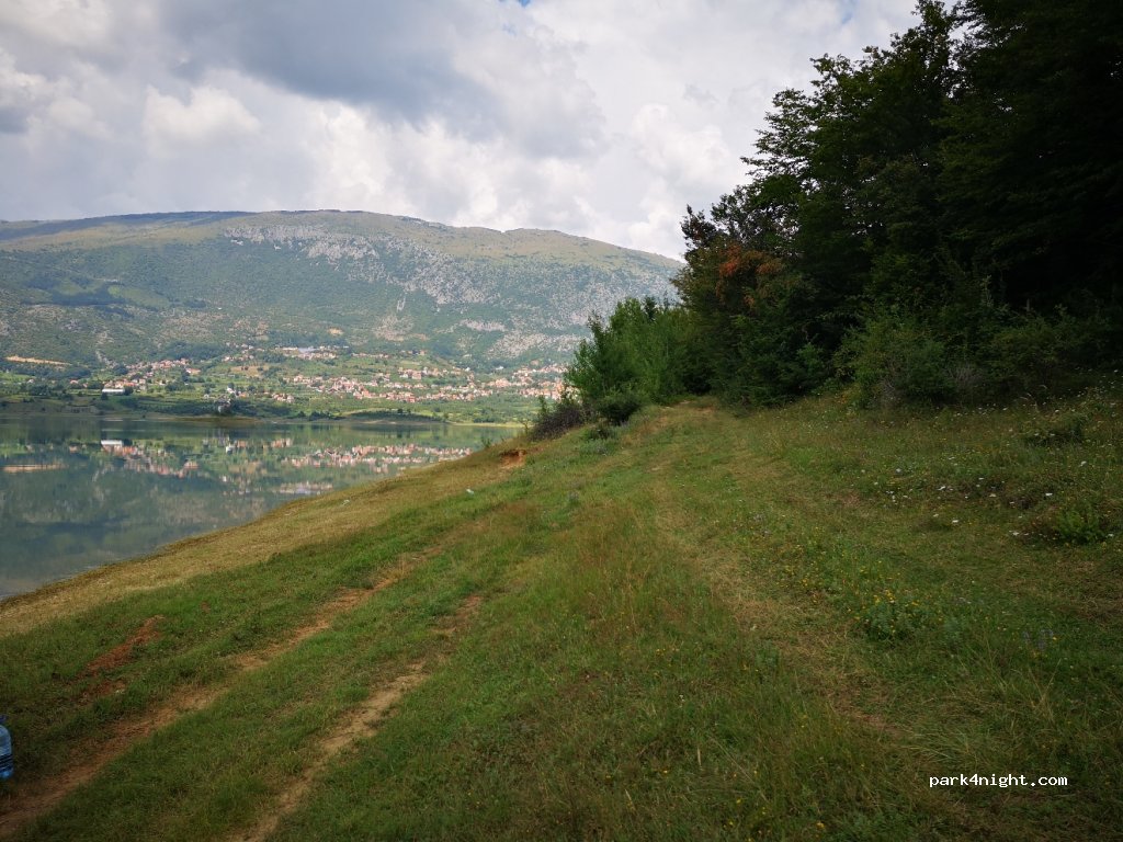 ()  - Unnamed Road — foto
