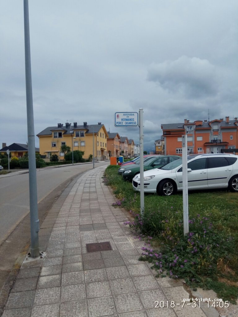 (33740) Tapia de Casariego - 9 Calle Conrado Villar — foto 2