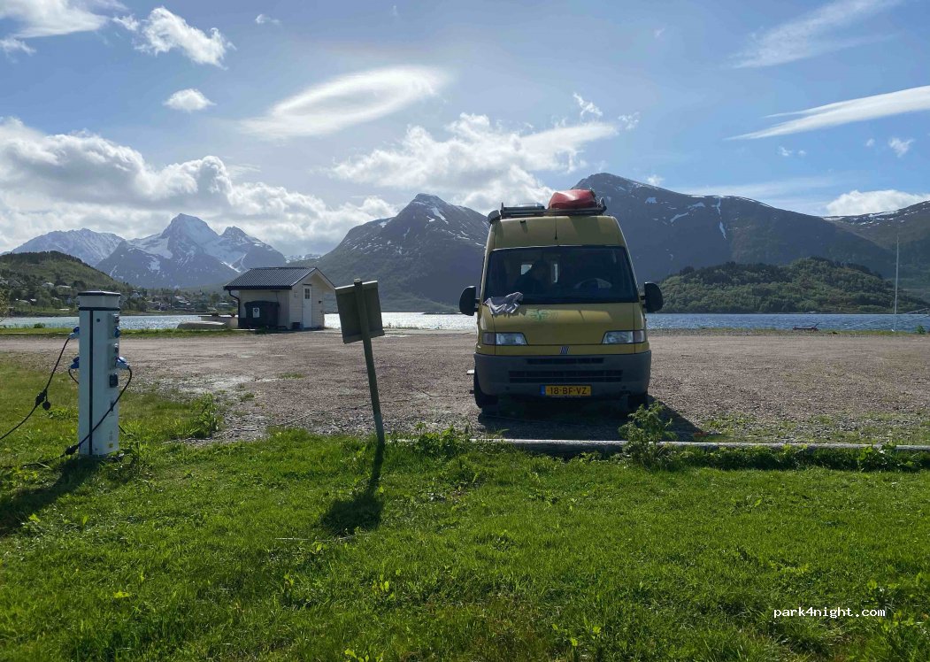(8400) Sortland - 151 Sigerfjordveien — foto