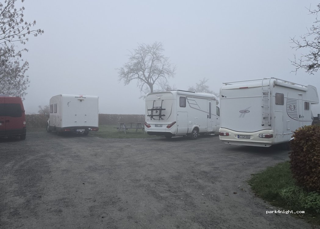 Wohnmobilparkplatz Gerbrunn — foto 5