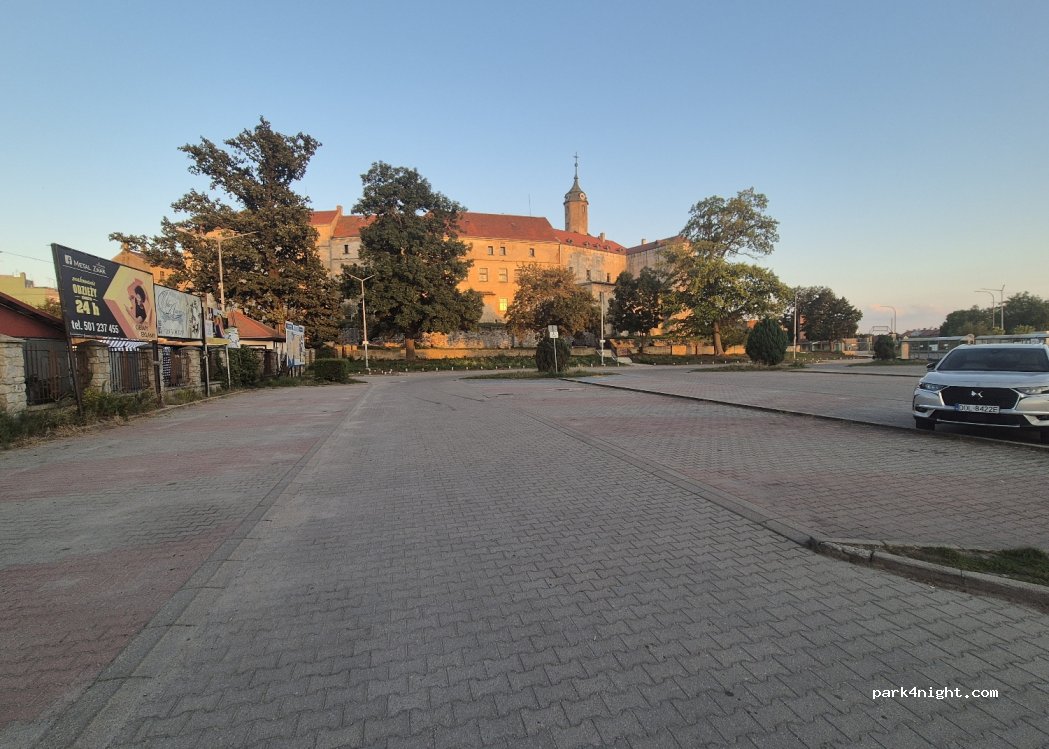 (58-100) Jawor - 15 Dąbrowskiego — foto 4