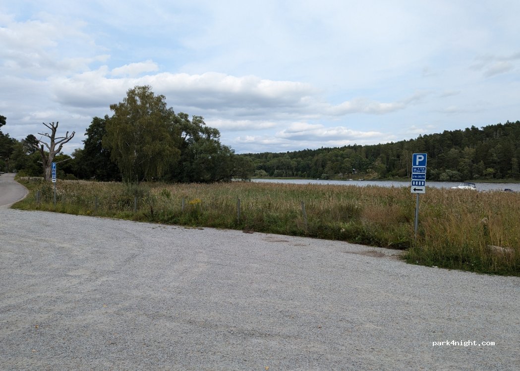 (193 40) Sigtuna - 22 Munkholmsvägen — foto 4