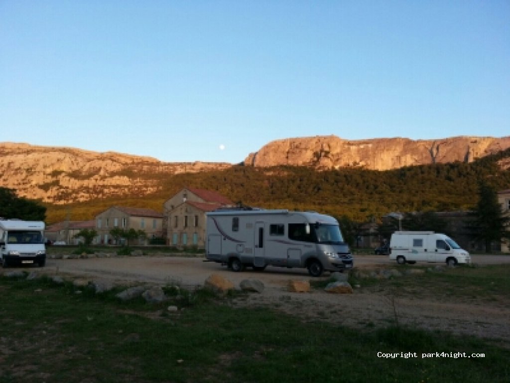 (83640) Plan-d'Aups-Sainte-Baume - Sainte-Baume — foto