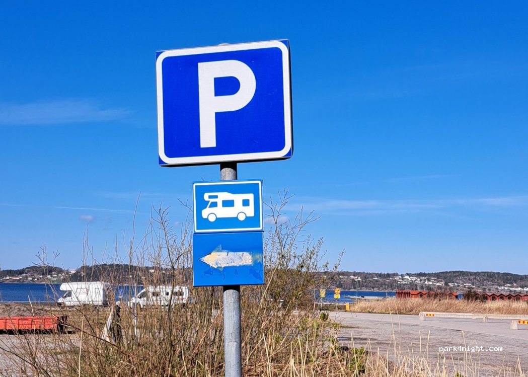 (444 61) Stora Höga - Anråsvägen — foto