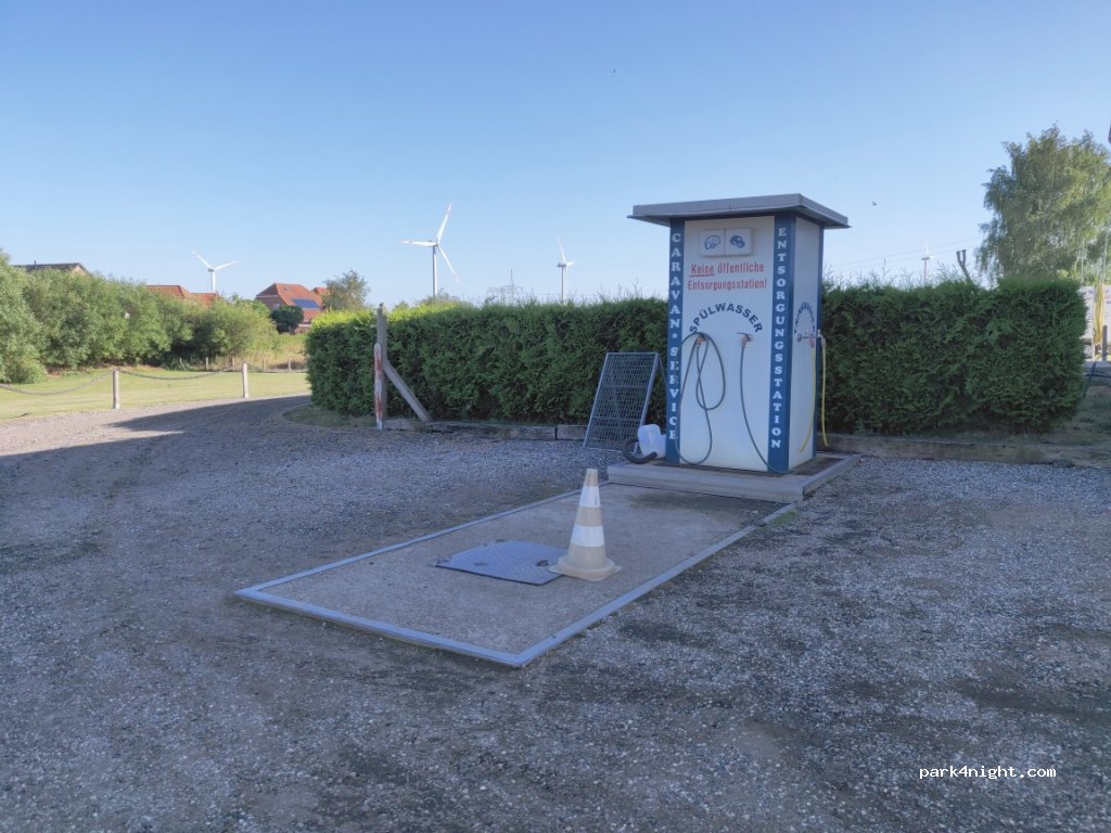 (17498) Hinrichshagen - 8 Chausseestraße — foto 2