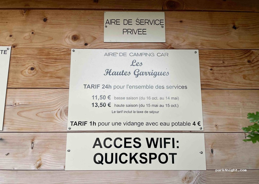 Aire de camping-car Les hautes garrigues — foto 3