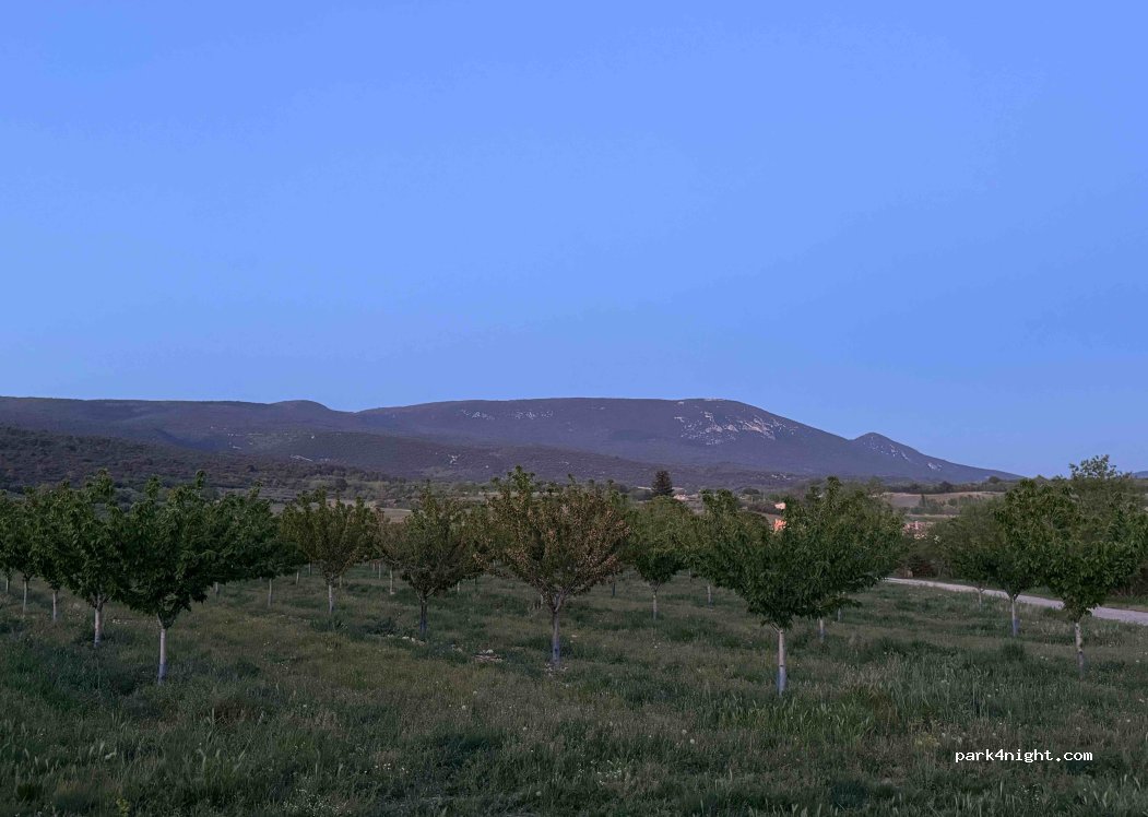 Aire de camping-car Les hautes garrigues — foto 4