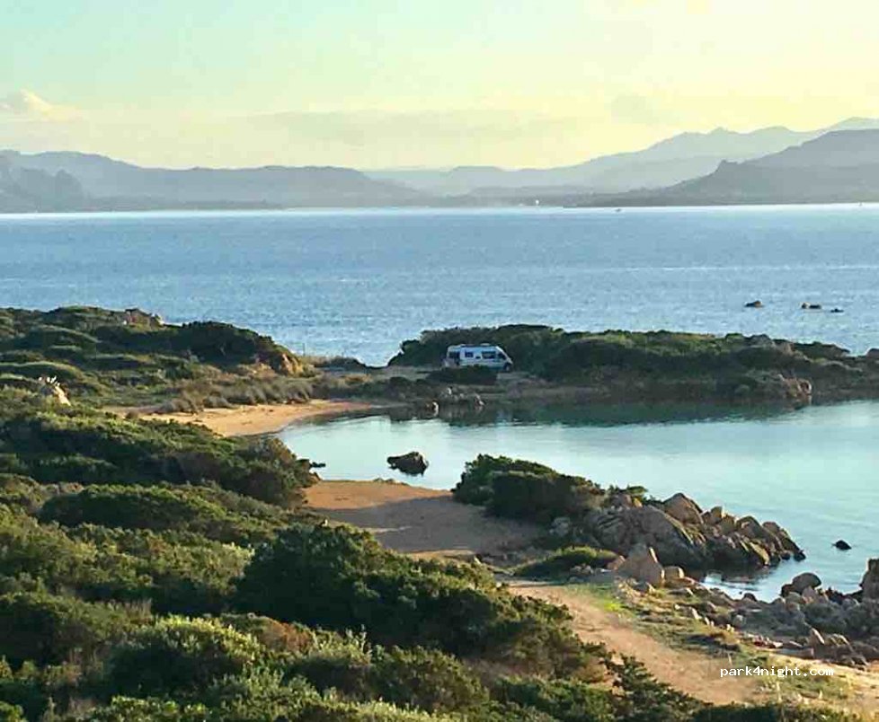 (07024) La Maddalena - Unnamed Road — foto