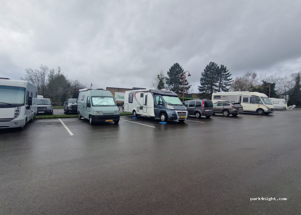 Aire de Services pour Camping-Cars — foto 4