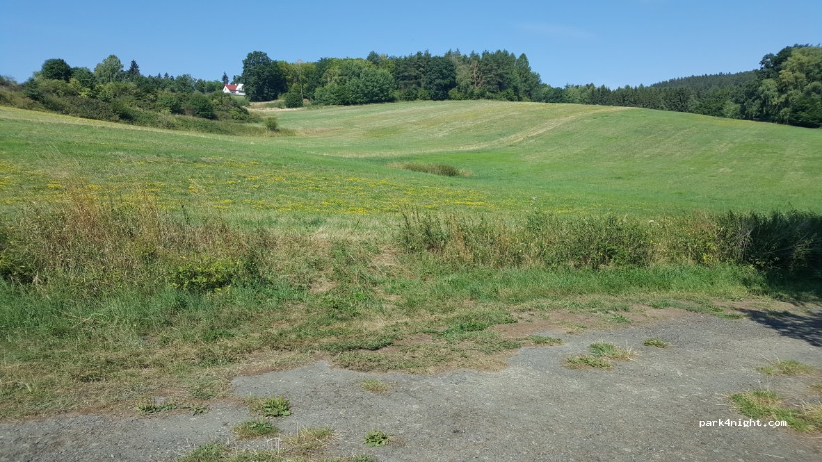 (251 65) Ondřejov - Seradovská — foto 2