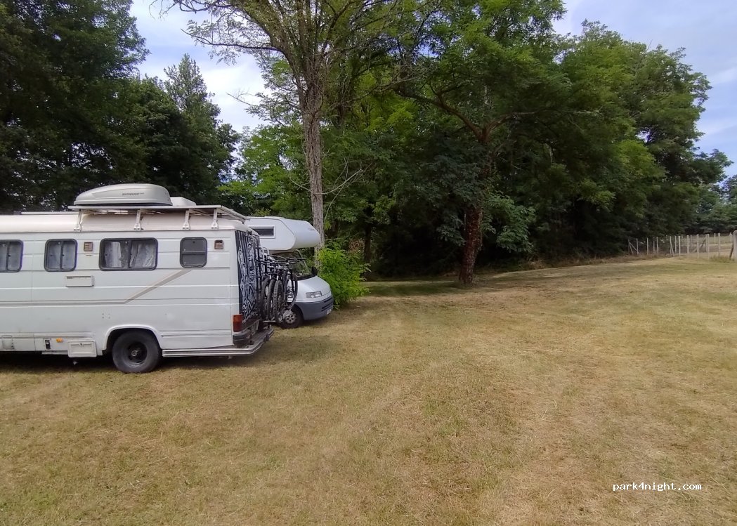 (40240) Saint-Justin - D626 — foto 4
