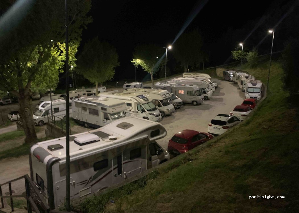 Parking Camper Gratuito — foto 2