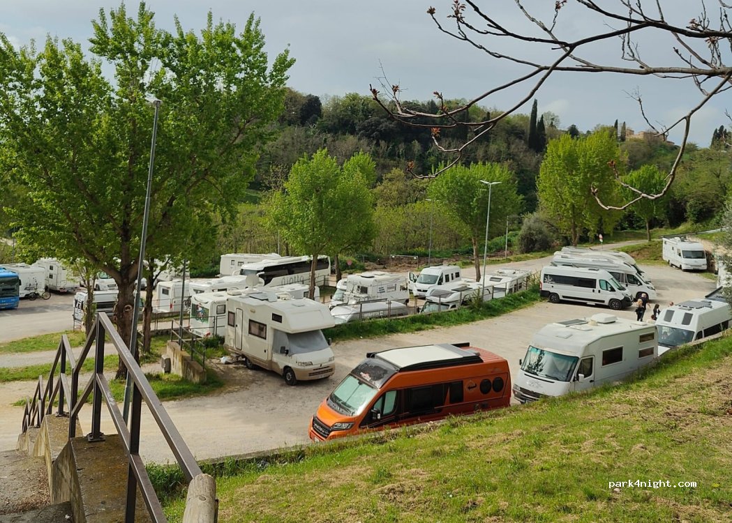 Parking Camper Gratuito — foto 3