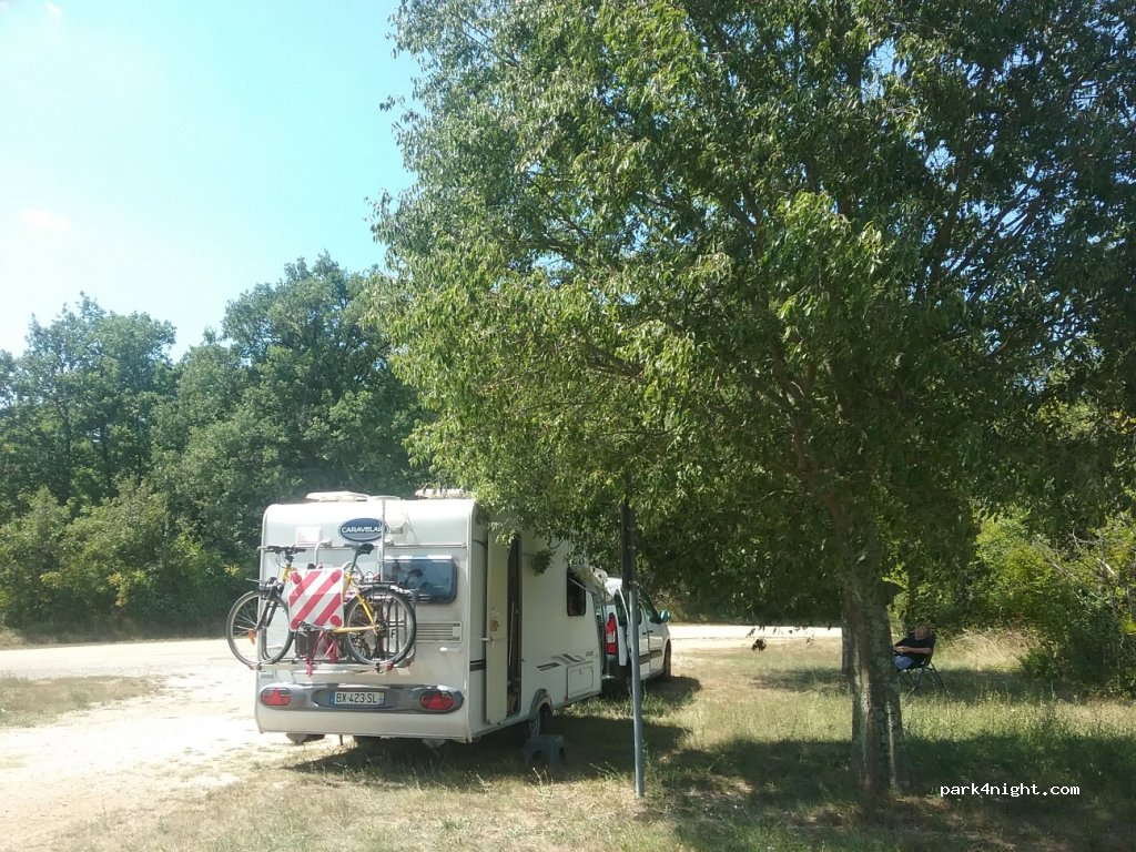 (52474) Buroli - Unnamed Road — foto