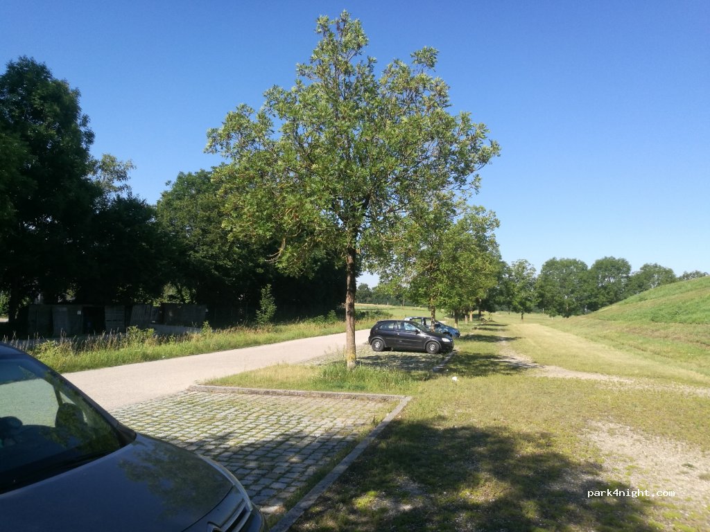 (85445) Oberding - 17 Eger-Straße — foto