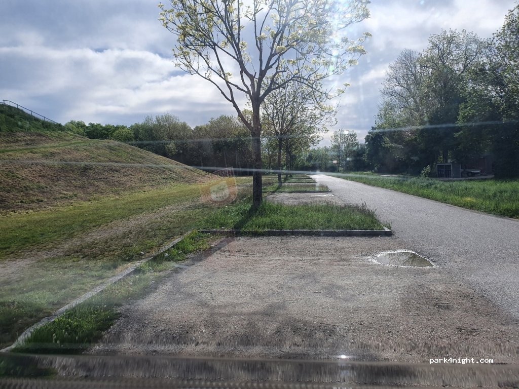 (85445) Oberding - 17 Eger-Straße — foto 3