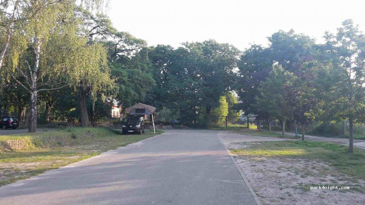 (16816) Neuruppin - 14 Trenckmannstraße — foto 2