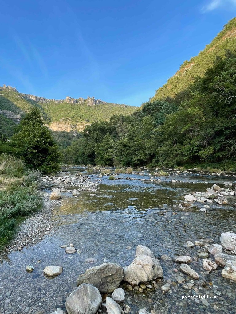 (12100) La Roque-Sainte-Marguerite - D991 — foto