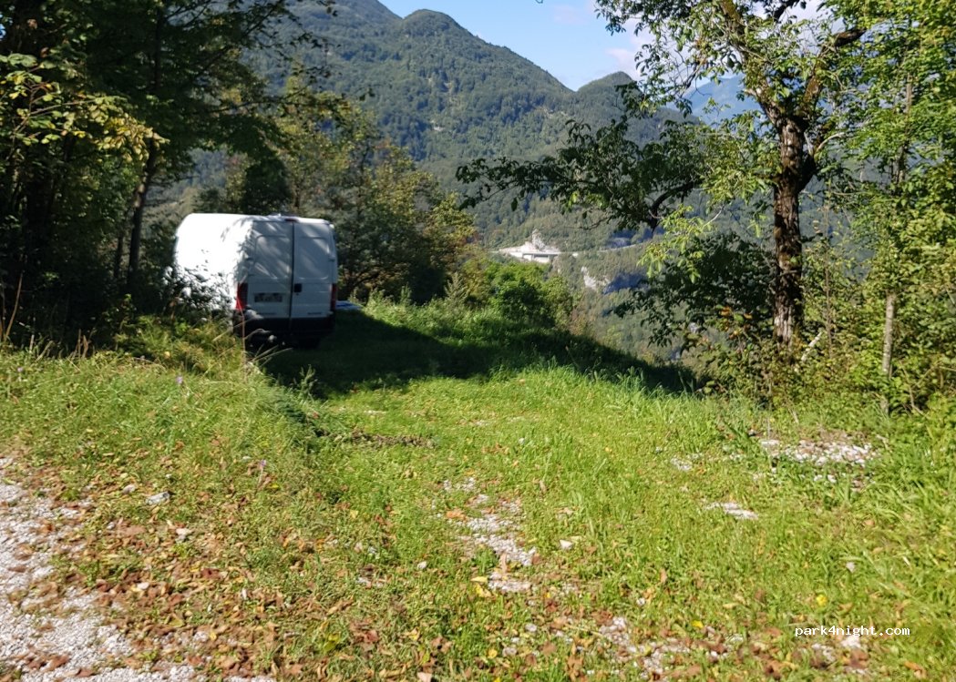 (5222) Kobarid - Unnamed Road — foto 2