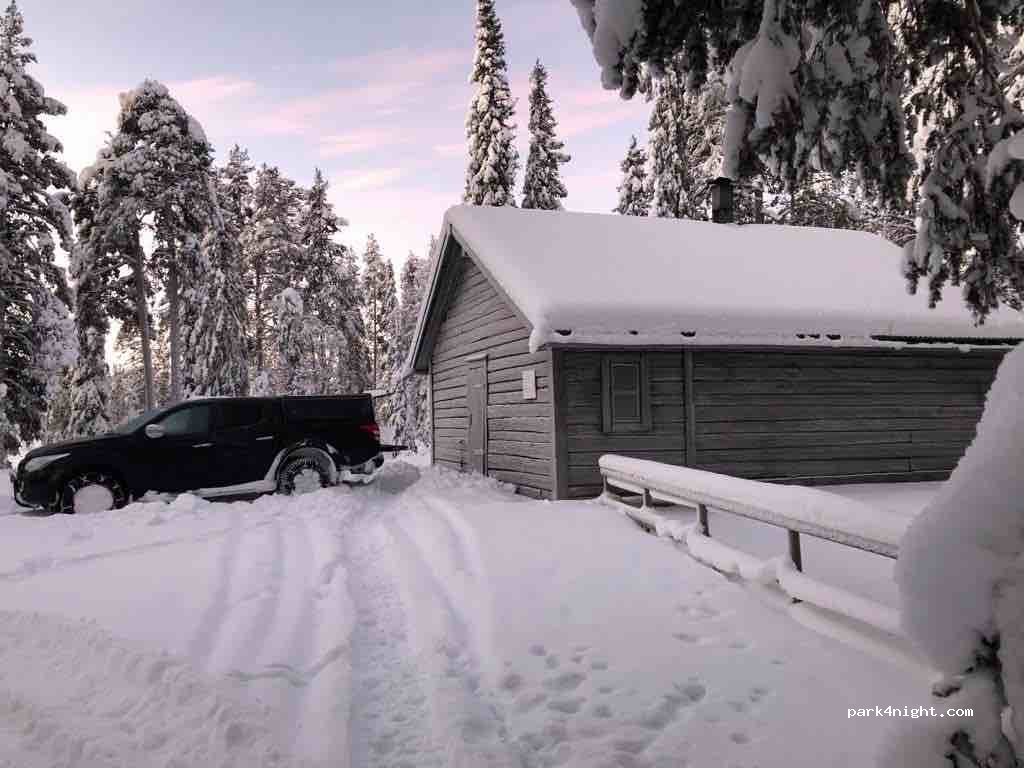 (933 99)  - Unnamed Road — foto