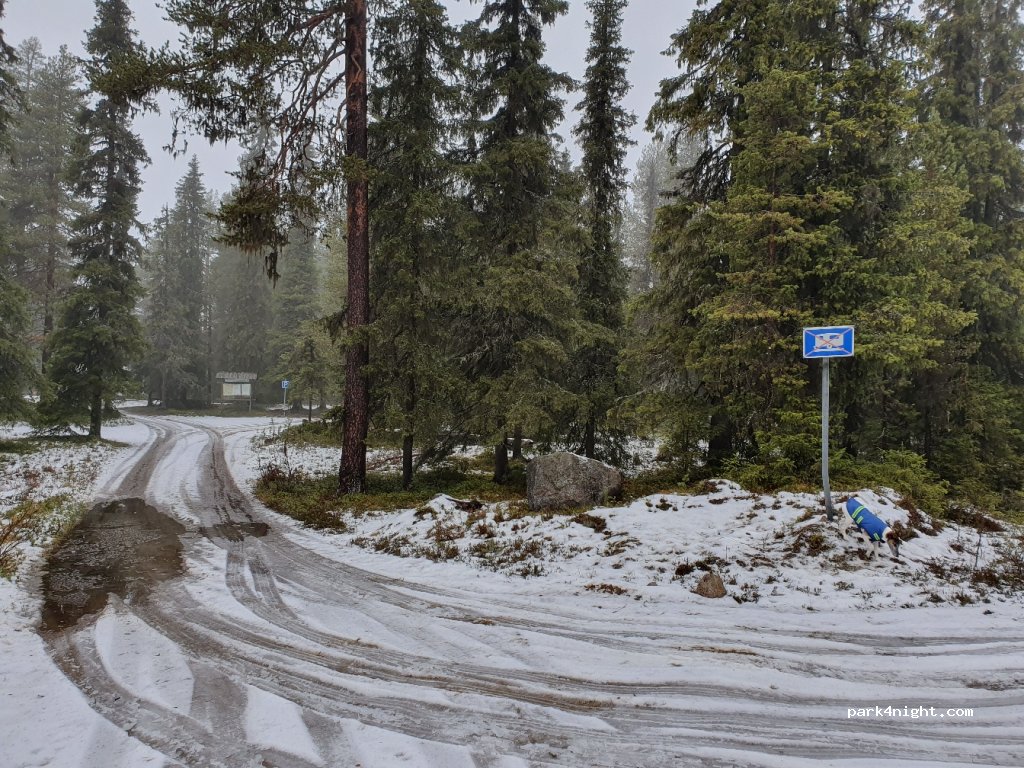 (933 99)  - Unnamed Road — foto 2