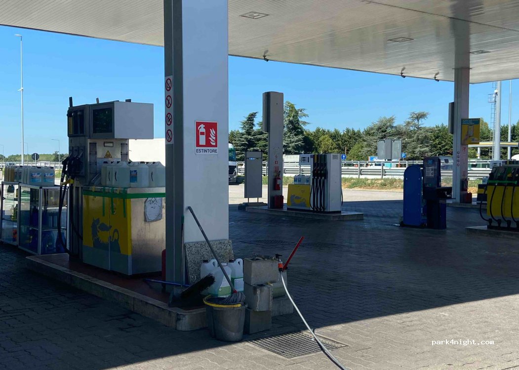 (33050) Gonars - A4 Torino - Trieste / Gonars Sud — foto 2