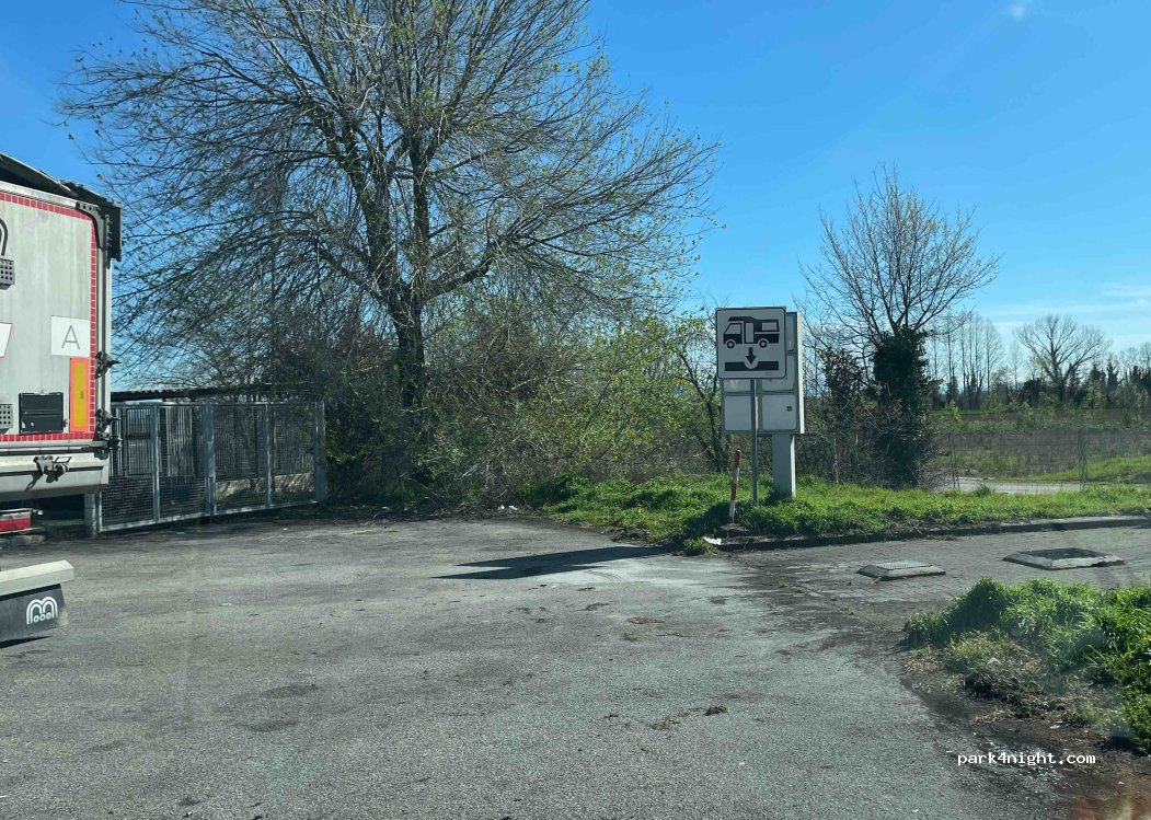 (33050) Gonars - A4 Torino - Trieste / Gonars Sud — foto 3