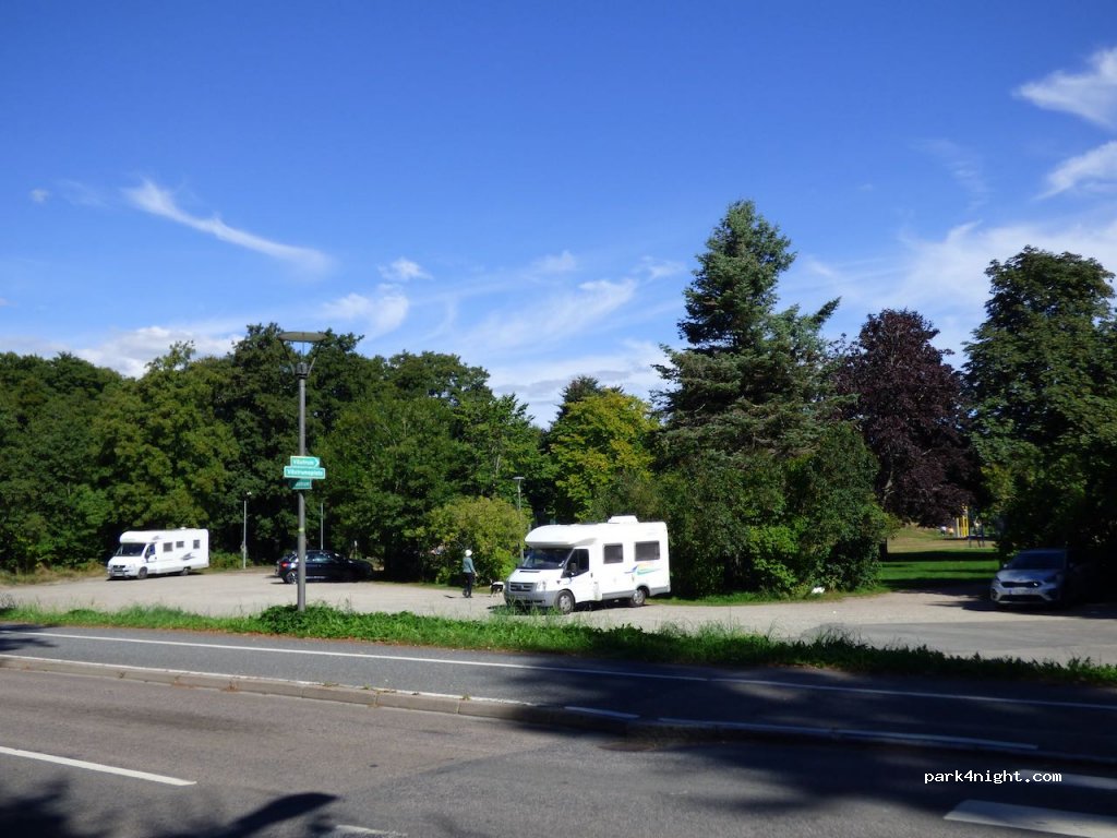(443 30) Lerum - 12 Aspenäsvägen — foto 2