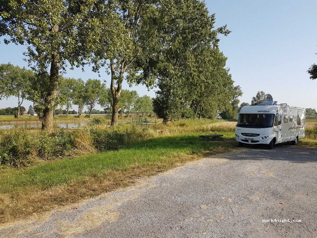 (59630) Brouckerque - 5 Route de Bourbourg — foto