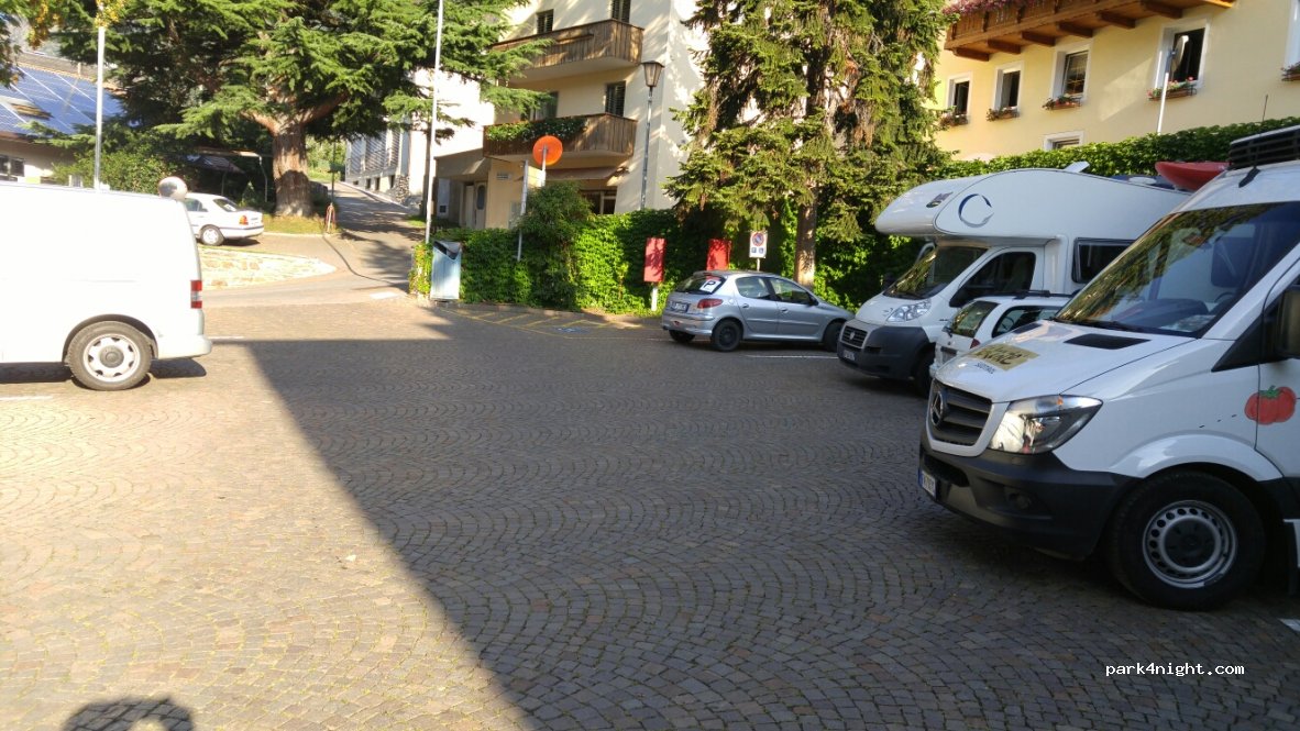 (39020) Tschars - 1 Taufgasse — foto