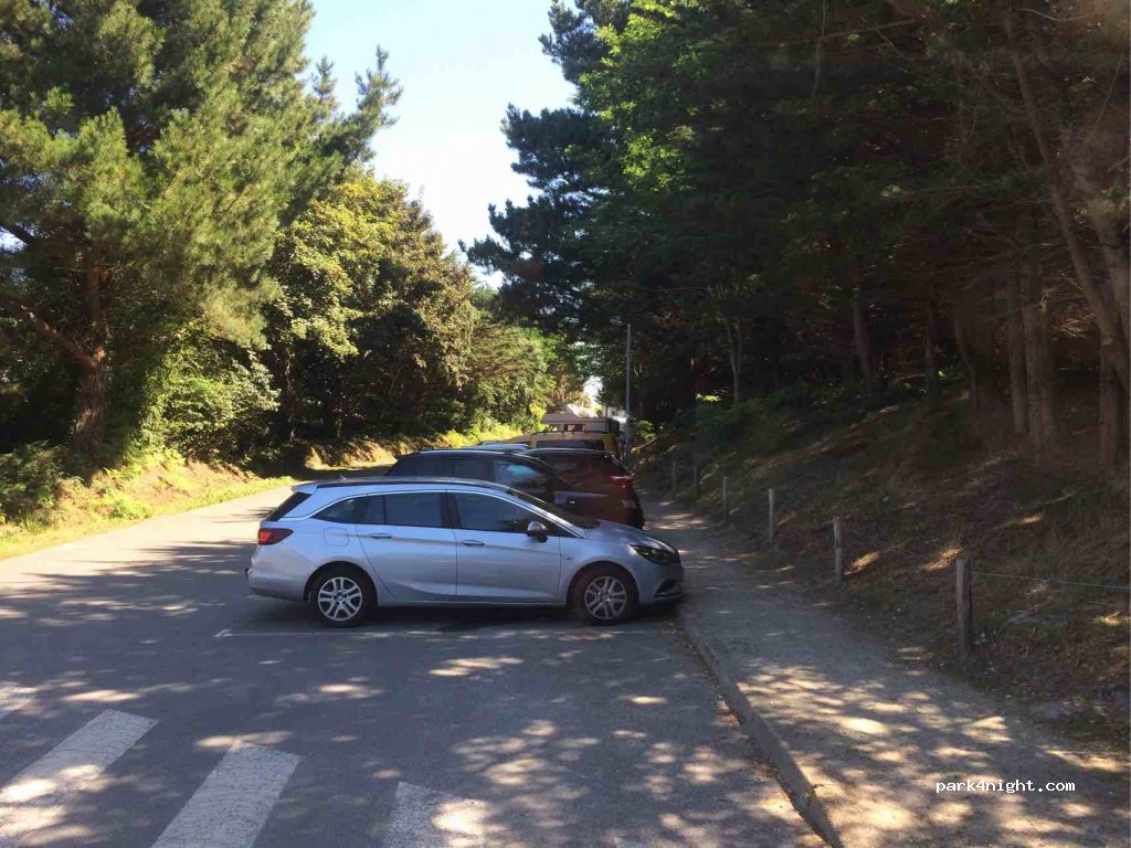 (29170) Fouesnant - 101 Chemin de Kerlosquen — foto