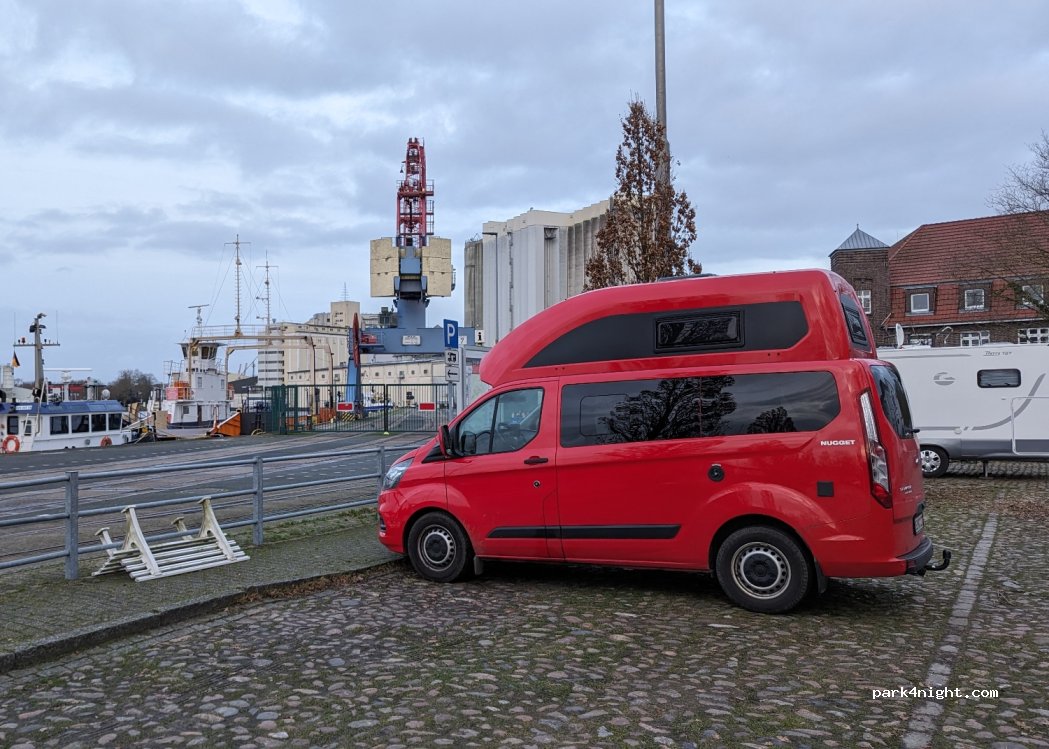 Wohnmobilstellplatz Brake — foto 3