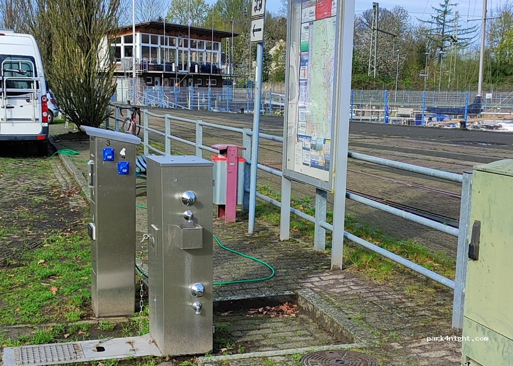 Wohnmobilstellplatz Brake — foto 4