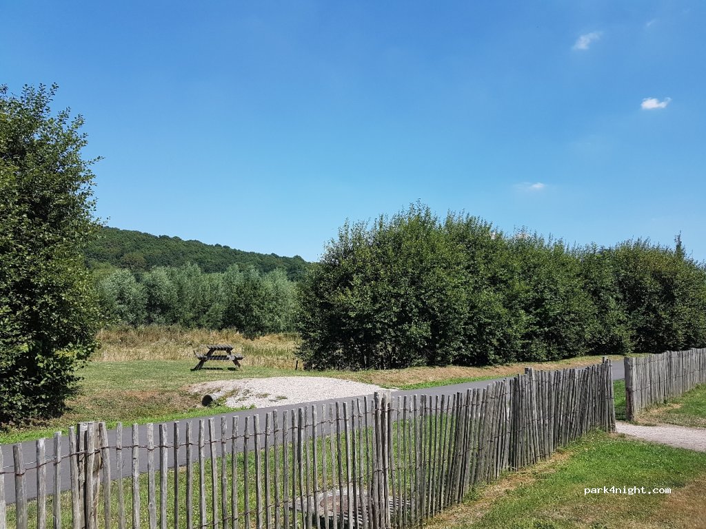 (76210) Gruchet-le-Valasse - 100 Rue de la Briarderie — foto 2