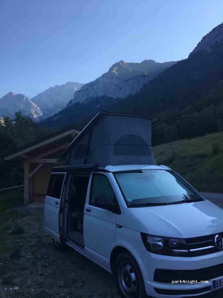 (74210) Montmin - Voie Communale N°2 de la Limite de Faverges à la Perrière — foto