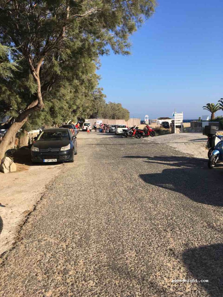 (846 00) Mikonos - Unnamed Road — foto 2