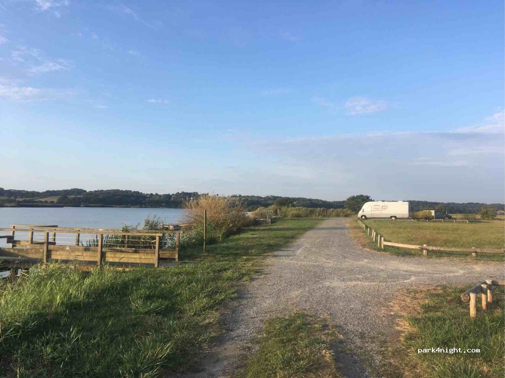 (56350) Béganne - Unnamed Road — foto 2